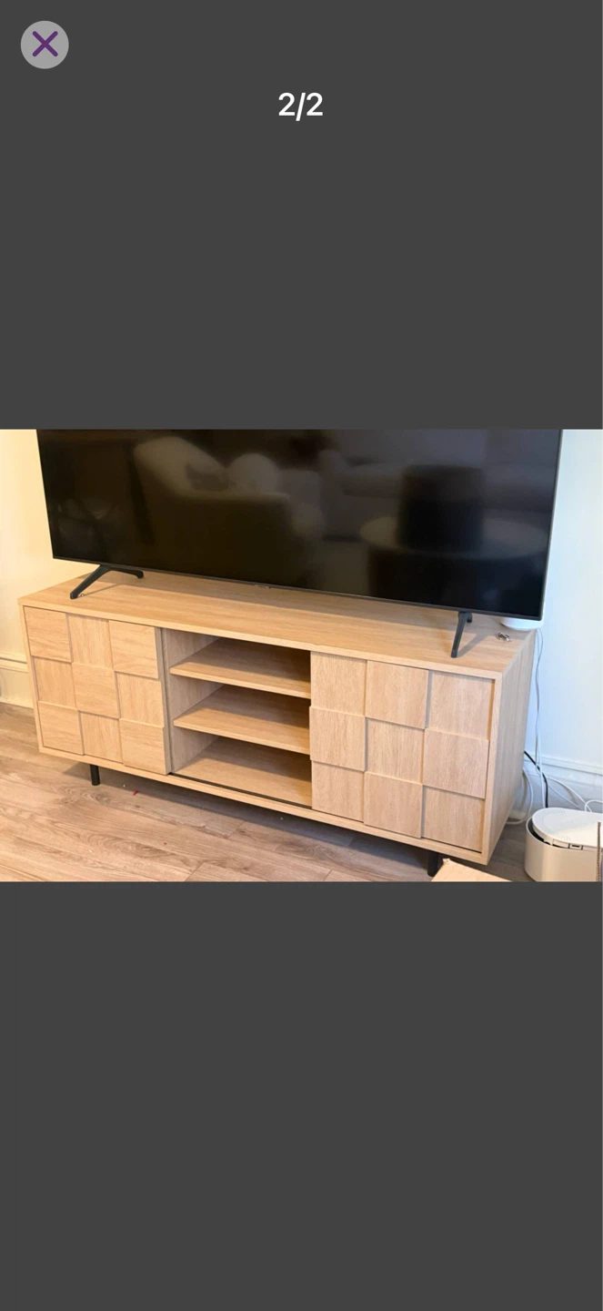 WALKER EDISON 54.7" TV CABINET - Coastal Oak