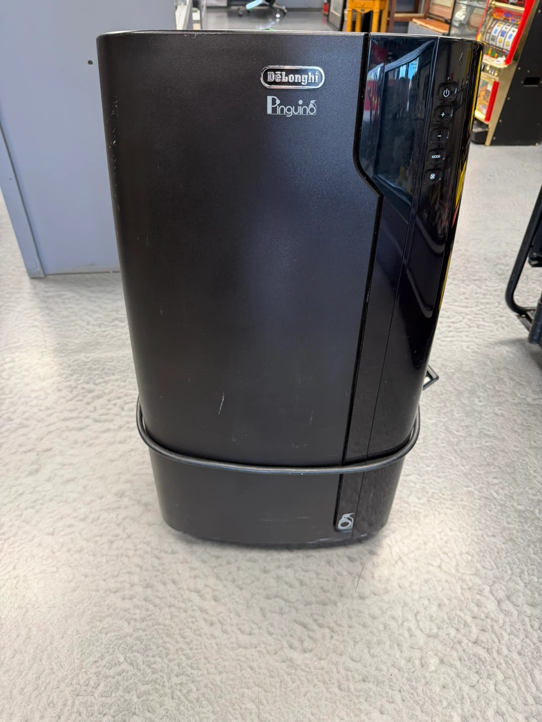DeLonghi Pinguino Portable Air Conditioner PAC EX140EW - photo 2