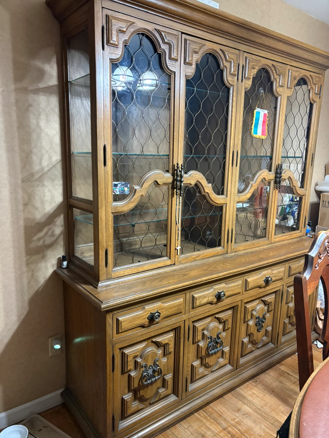 Oval Dining Table and 6 Chairs with Hutch - photo 5