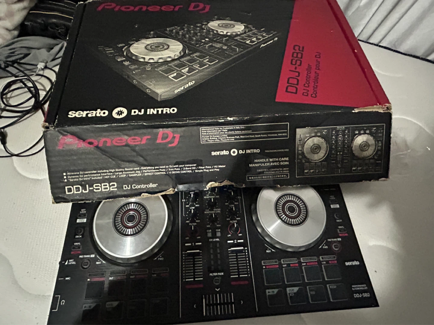 Pioneer DDJ-SB2 DJ Controller - photo 3