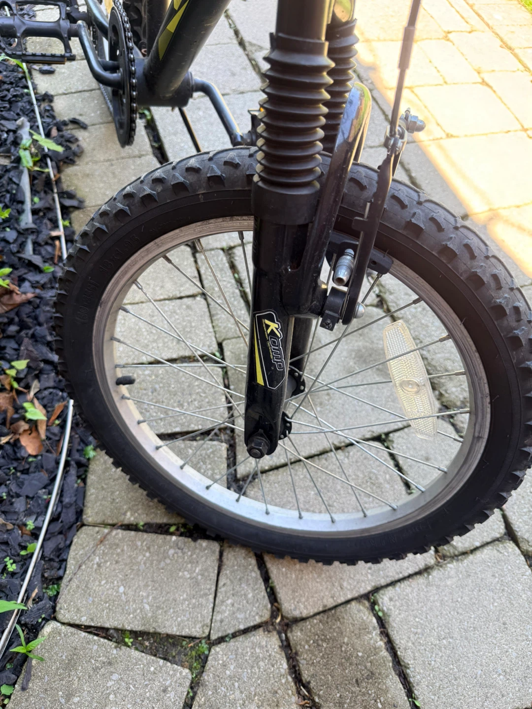 CCM Ruckus Kids 18” mountain bike - photo 5