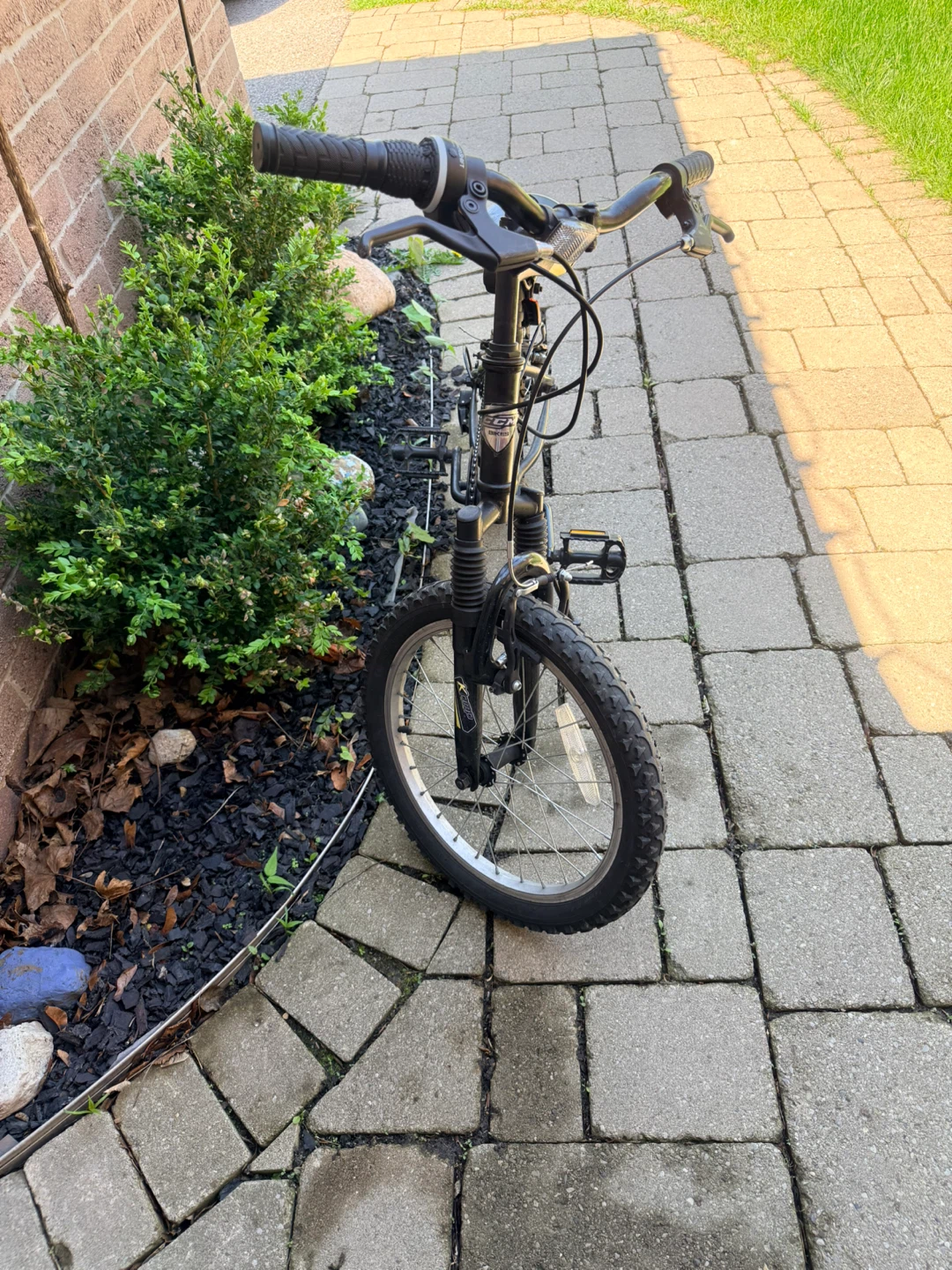CCM Ruckus Kids 18” mountain bike - photo 4