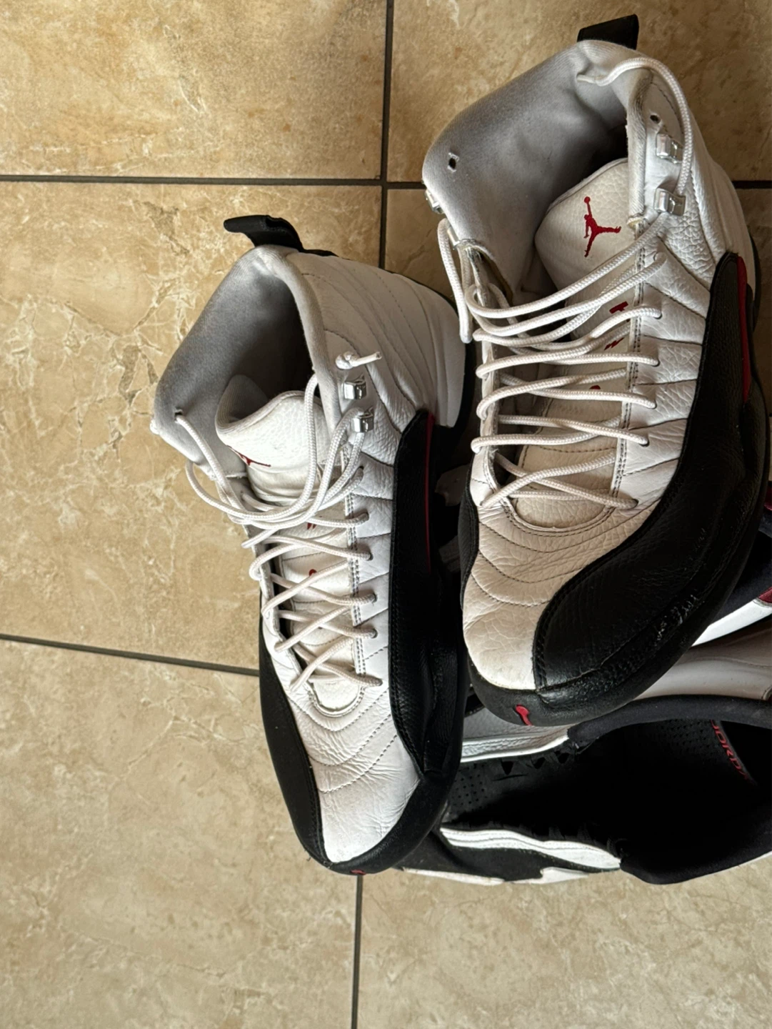 Jordan 12 Sneakers men’s size 13 - photo 2