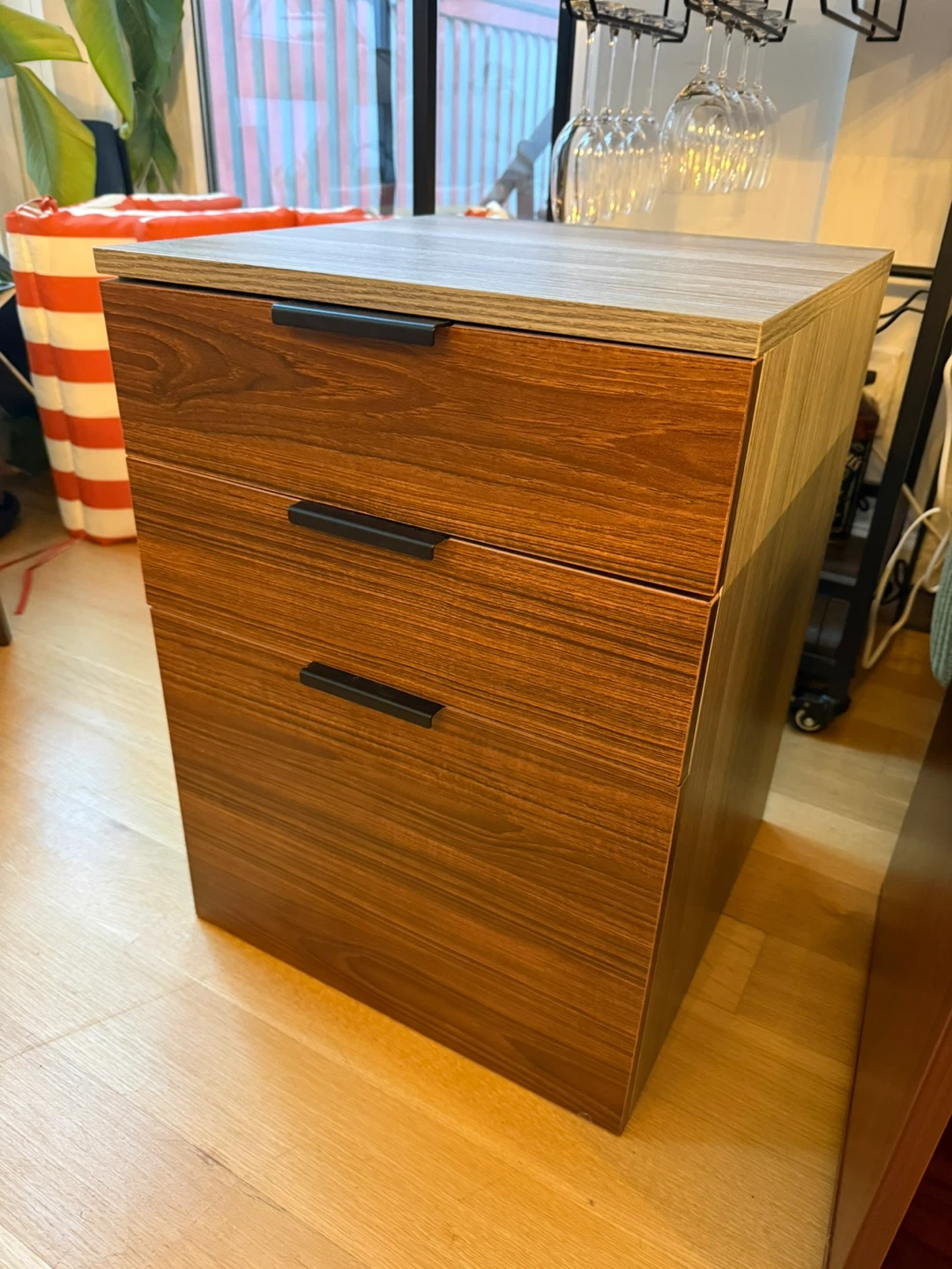 3-Drawer Cabinet / Night Stand