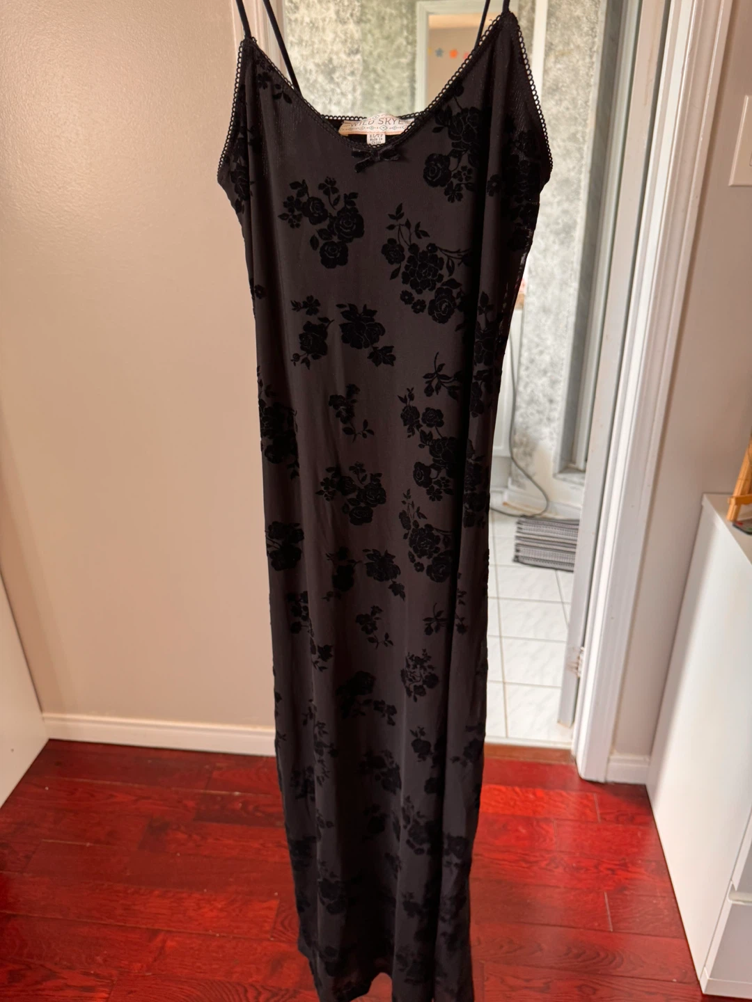 Wild Skye Black Floral Slip Dress - photo 4
