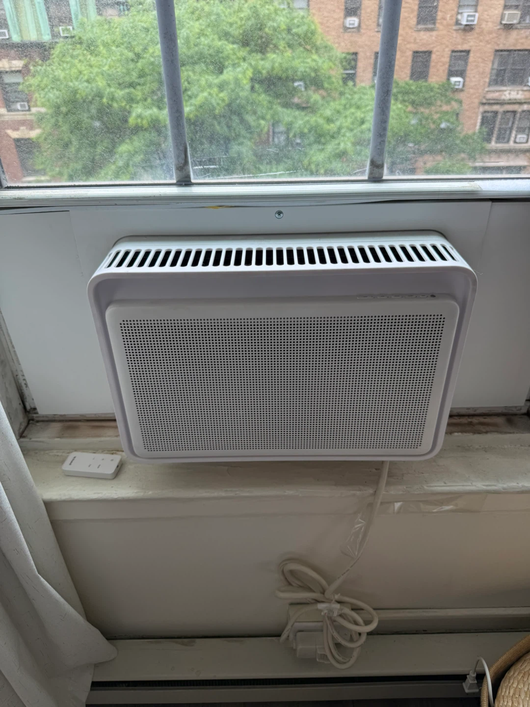 Window AC Unit - windmill 6000 btu