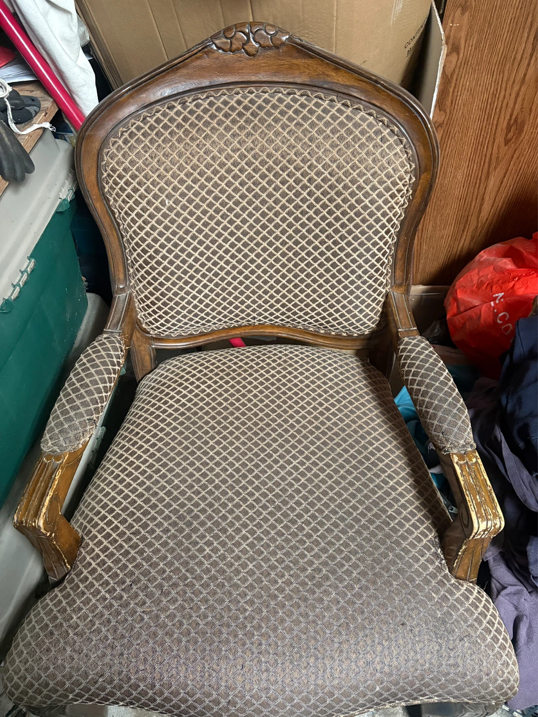 Ornate Accent Chair - Brown Damask Fabric - photo 4