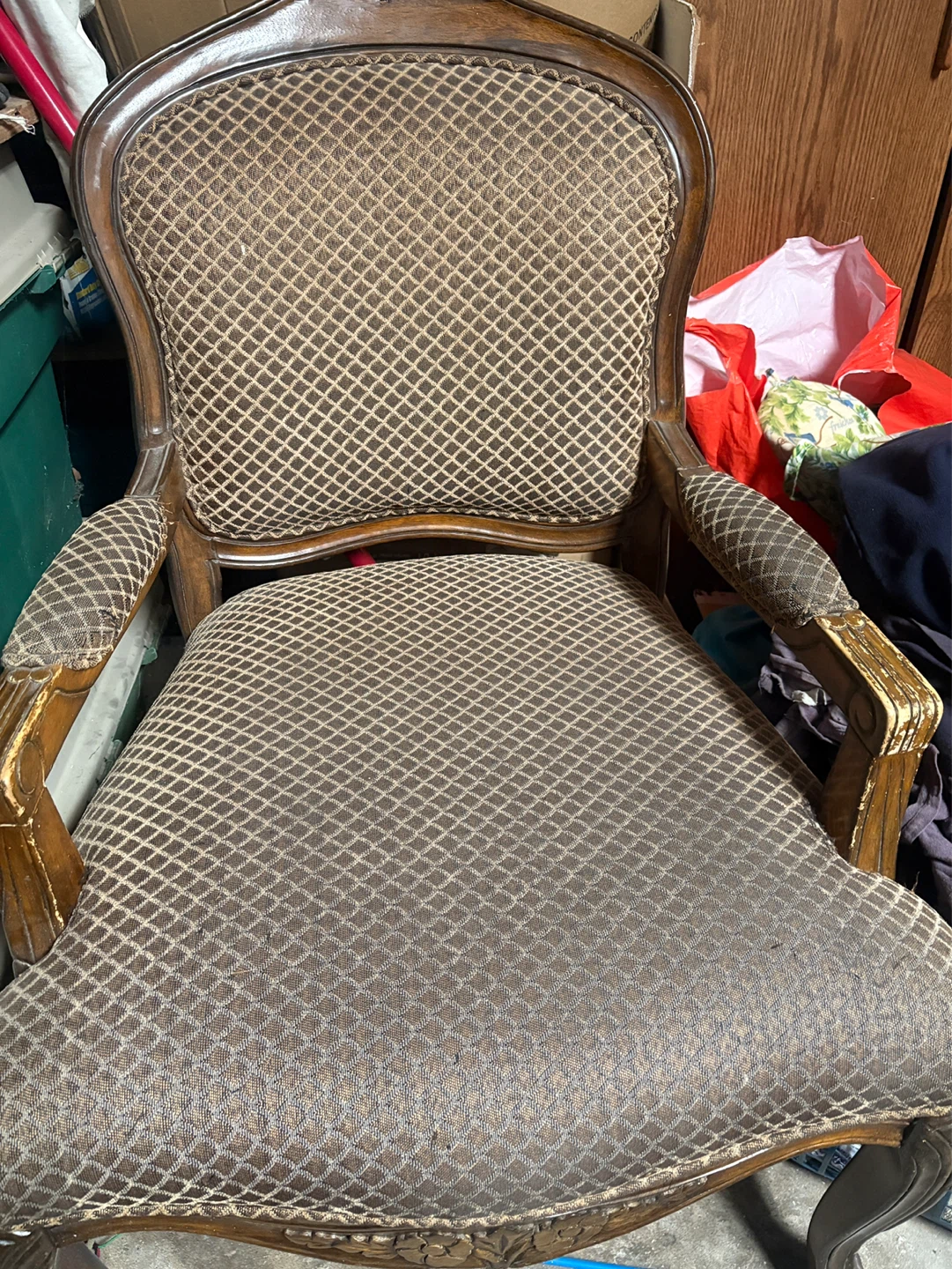 Ornate Accent Chair - Brown Damask Fabric - photo 3