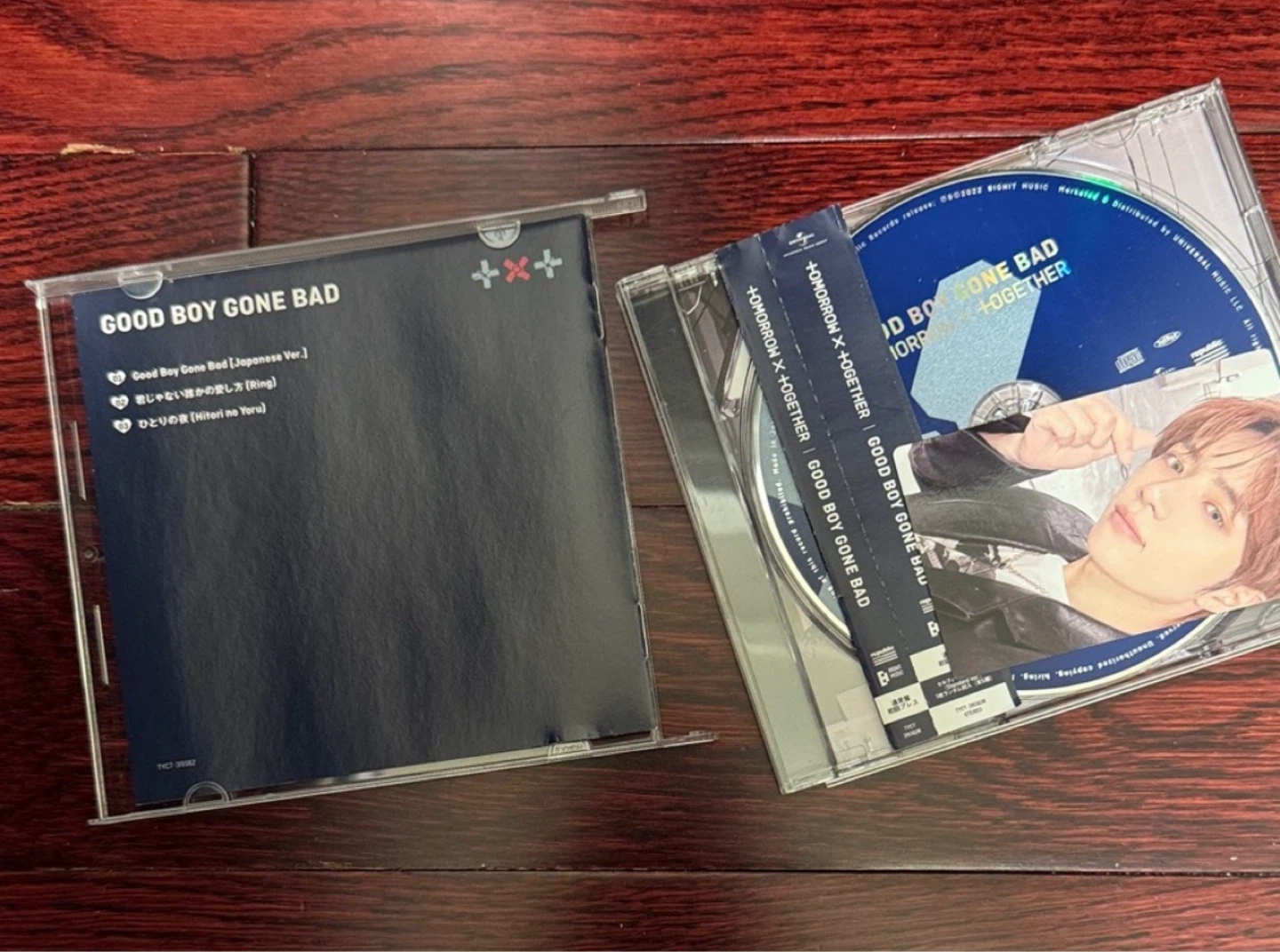 TXT TOMORROW X TOGETHER GOOD BOY GONE BAD CD + Photocard - photo 2