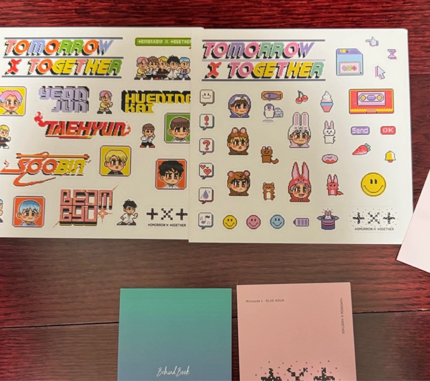 TXT Minisode 1: Blue Hour Album Photocards and Extras - photo 4
