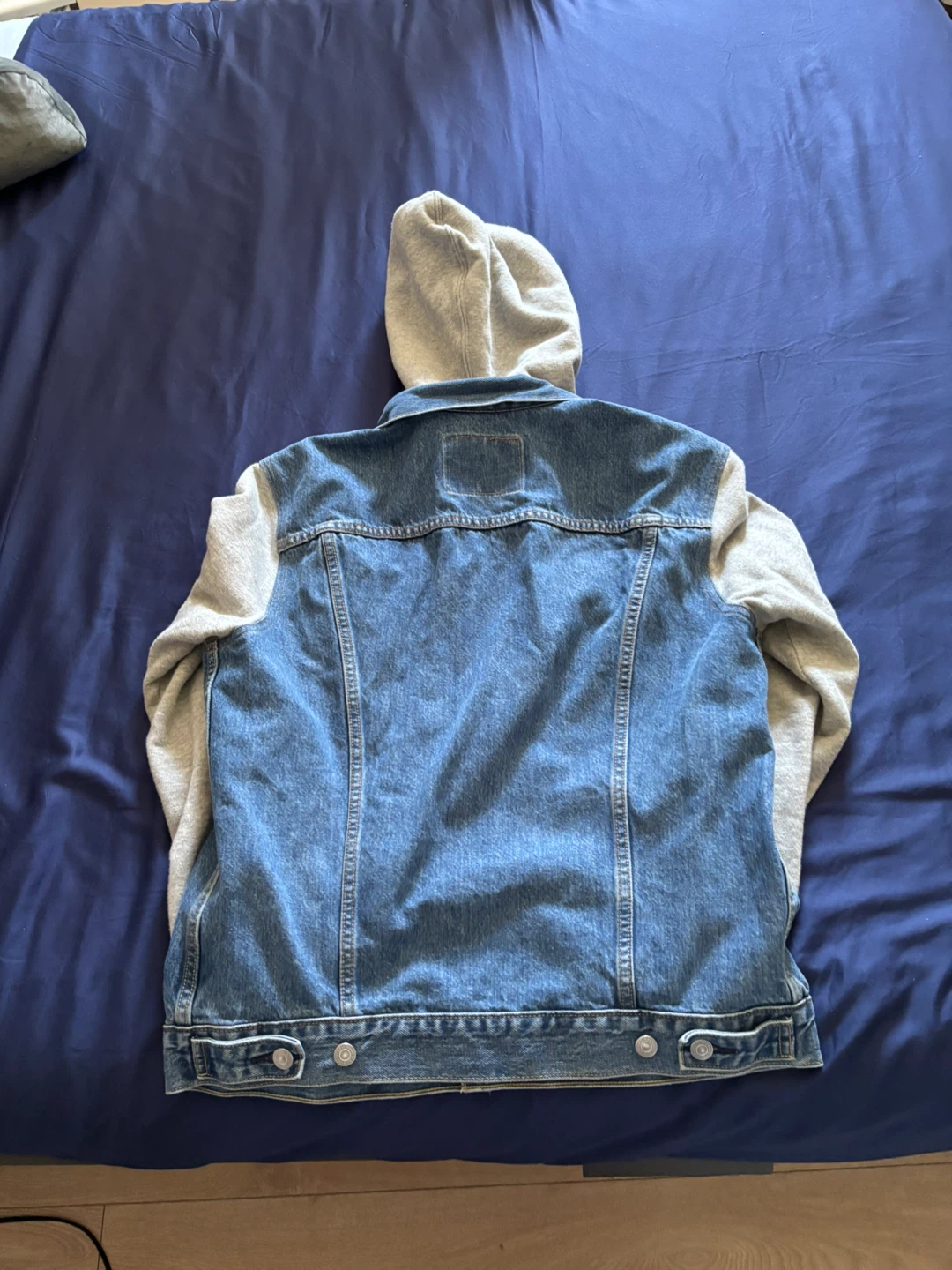 Levi's Denim Trucker Jacket with Hood - photo 2
