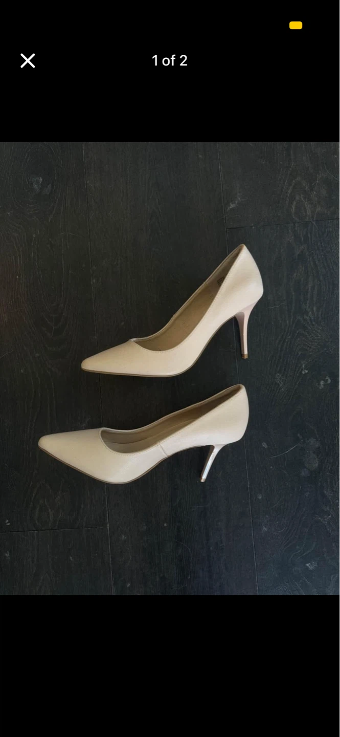 Madden Girl nude Heels size 38 / 7.5