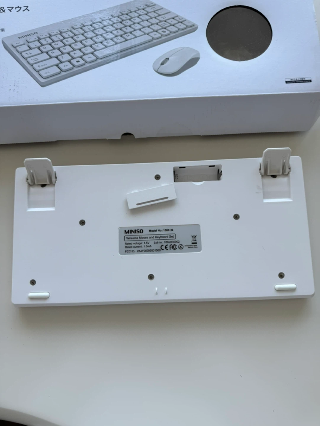 MINISO Wireless Keyboard - photo 2