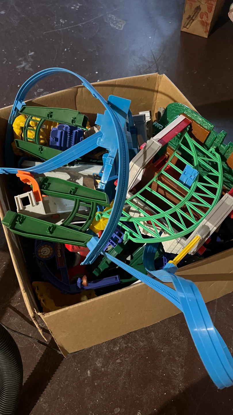 Box of GeoTrax - photo 2
