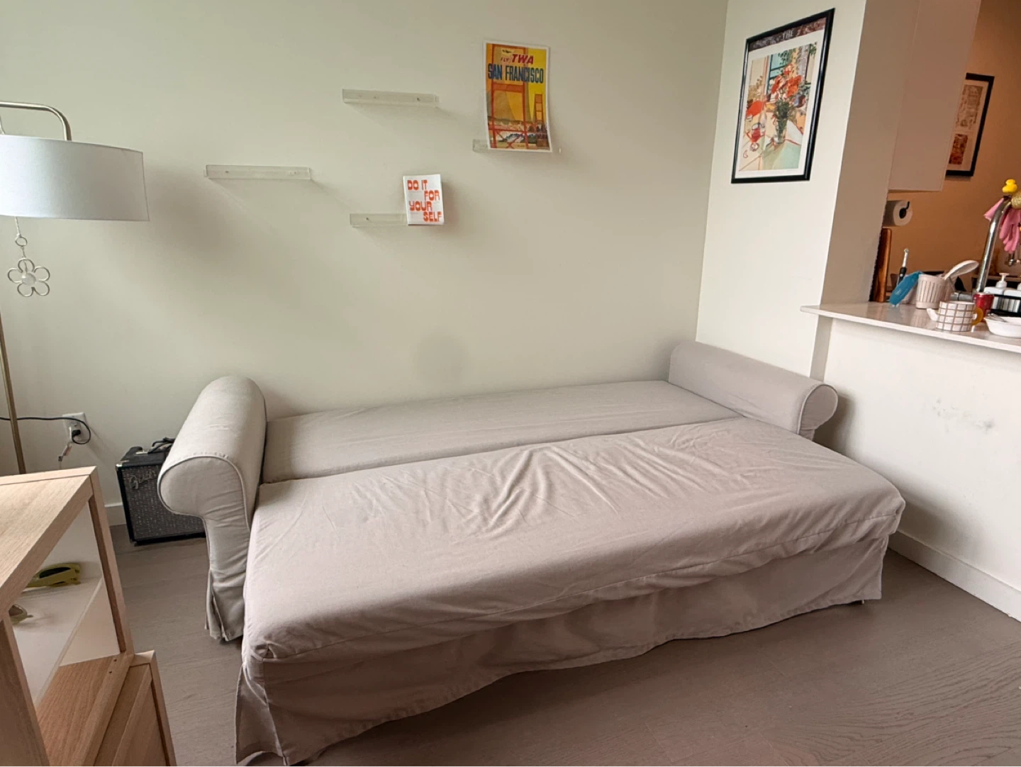 Ikea Light Beige Sofa Bed - photo 4