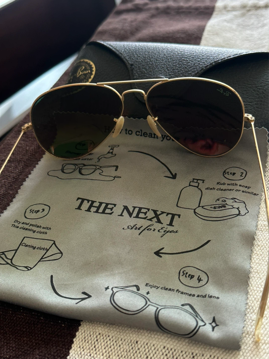 Ray-Ban Aviator Sunglasses - photo 4