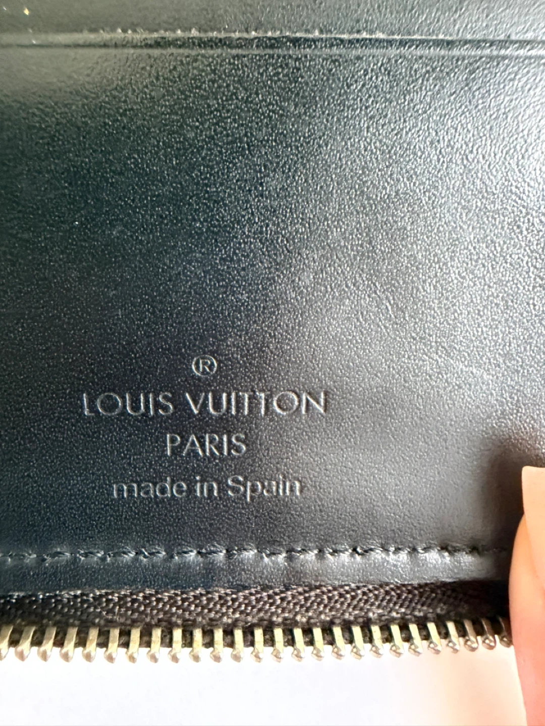 Louis Vuitton Wallet Porte Monnaie Zip Monogram Glace - photo 4
