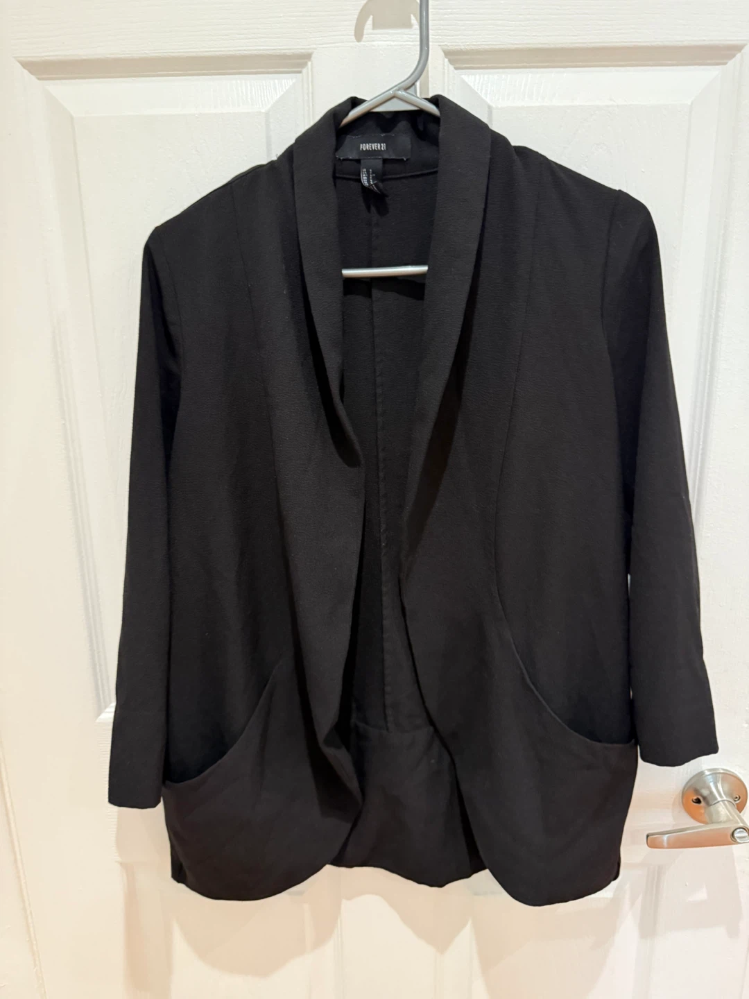 Forever 21 Black Blazer - Size Small