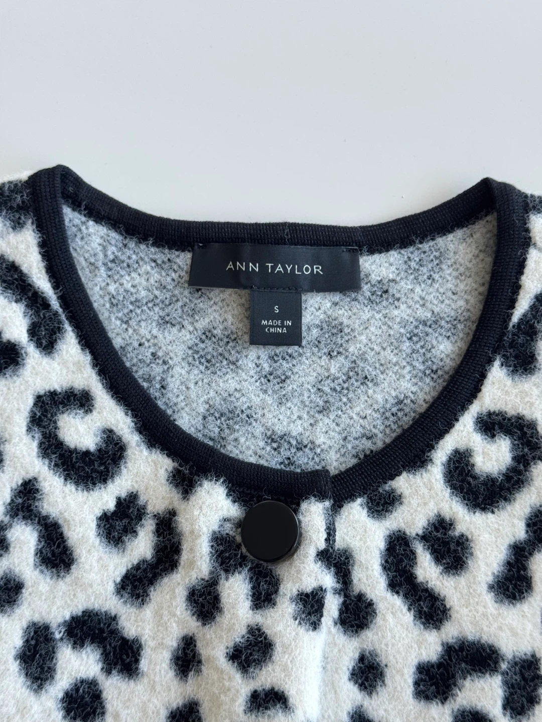 Ann Taylor Leopard Print Cardigan Sweater Size S