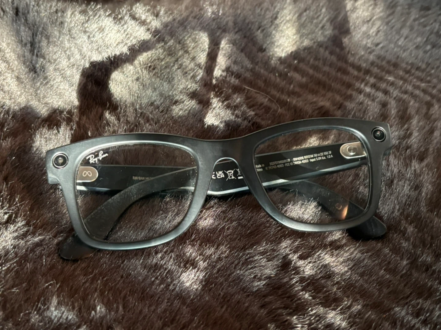 Ray-Ban Meta Wayfarer AI Glasses - photo 2