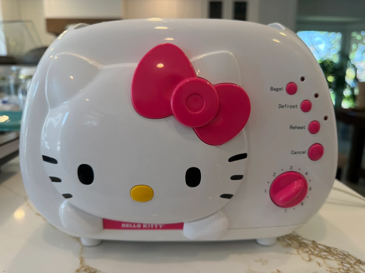 Hello Kitty 2-Slice Toaster