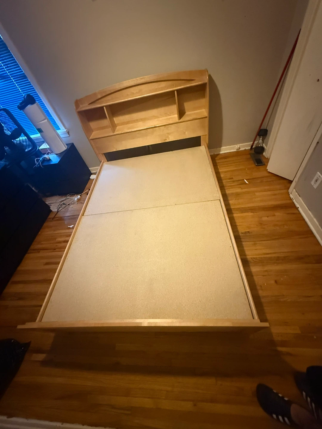 Wooden double Bed Frame with Headboard and Drawers - photo 2