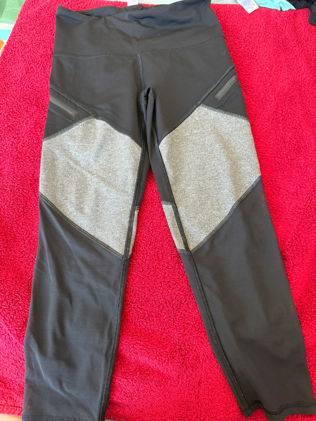 Ivivva Athleisure Leggings Black Grey Mesh Panels - photo 2