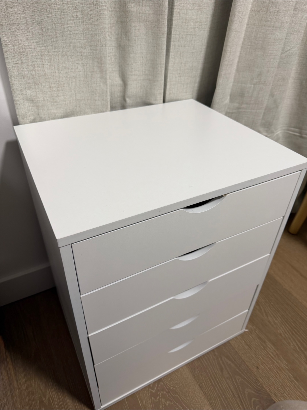 White 5-Drawer - photo 3
