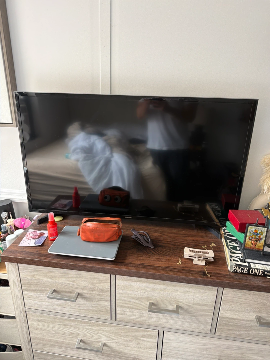Samsung Flat Screen TV
