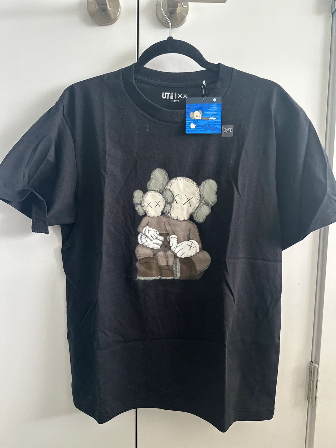 Uniqlo x KAWS UT T-Shirt