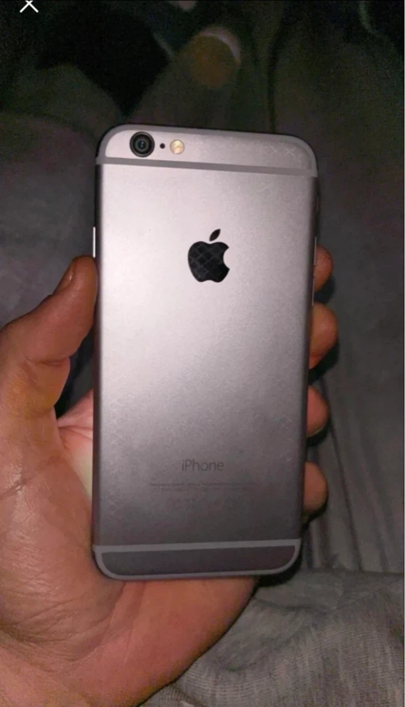 Apple iPhone 6s - photo 4