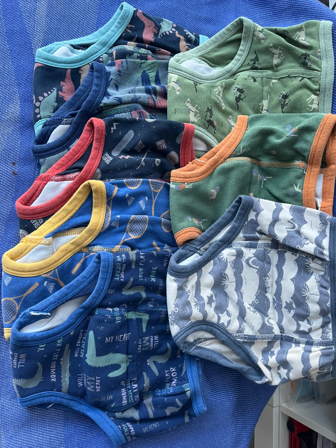 MooMoo Baby Boys Potty Training Underwear - Size 5T (Pack of 8)