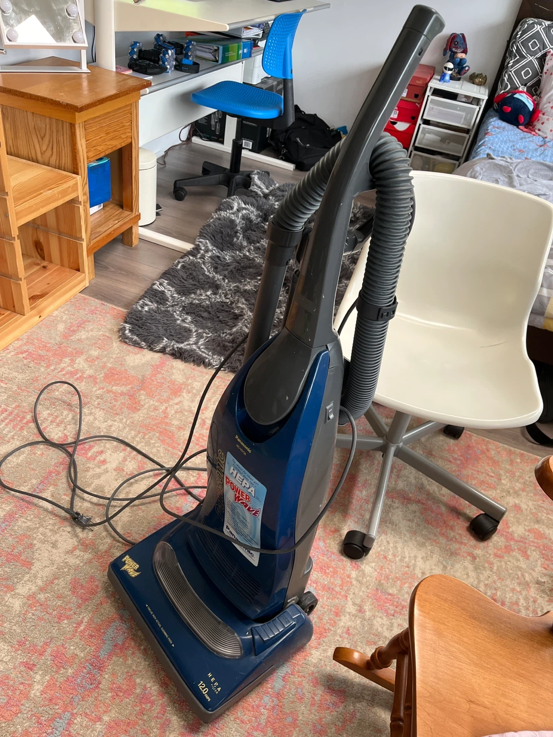 Panasonic HEPA Power Wave Vacuum Cleaner MC-V5735