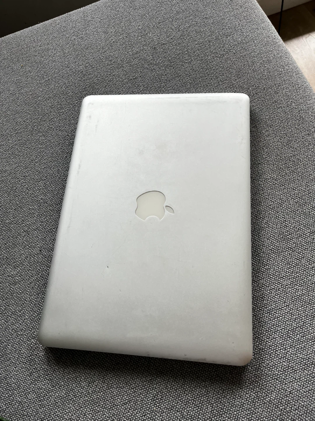 Apple MacBook Pro 13-inch (Mid 2012) - photo 4
