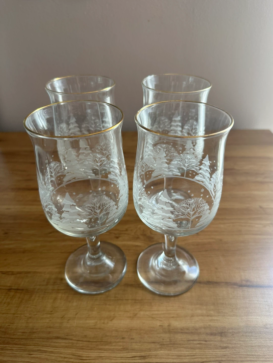 Set of 4 Vintage Christmas Wine Glasses - photo 2