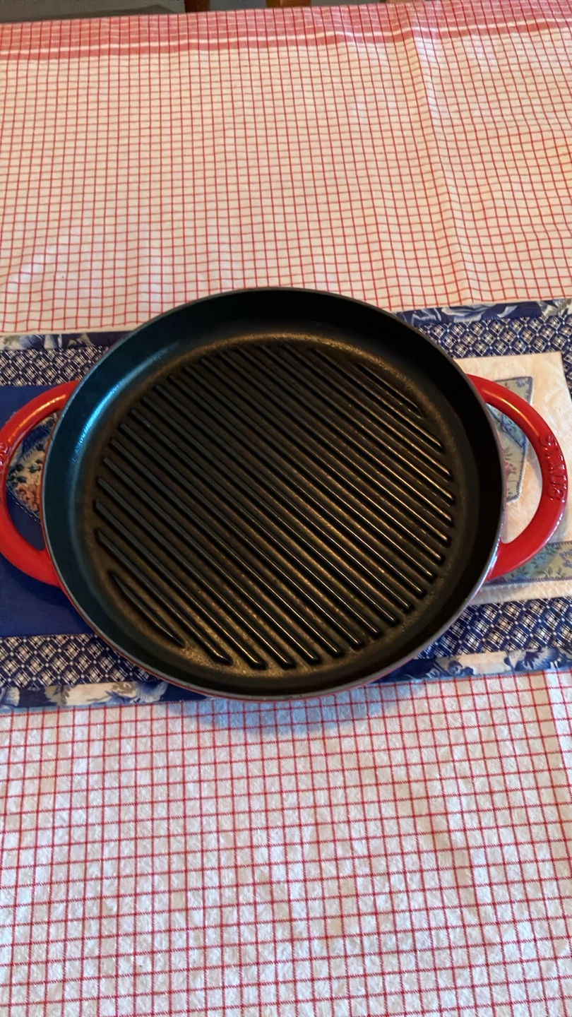 Staub Cast Iron Grill Pan - Red