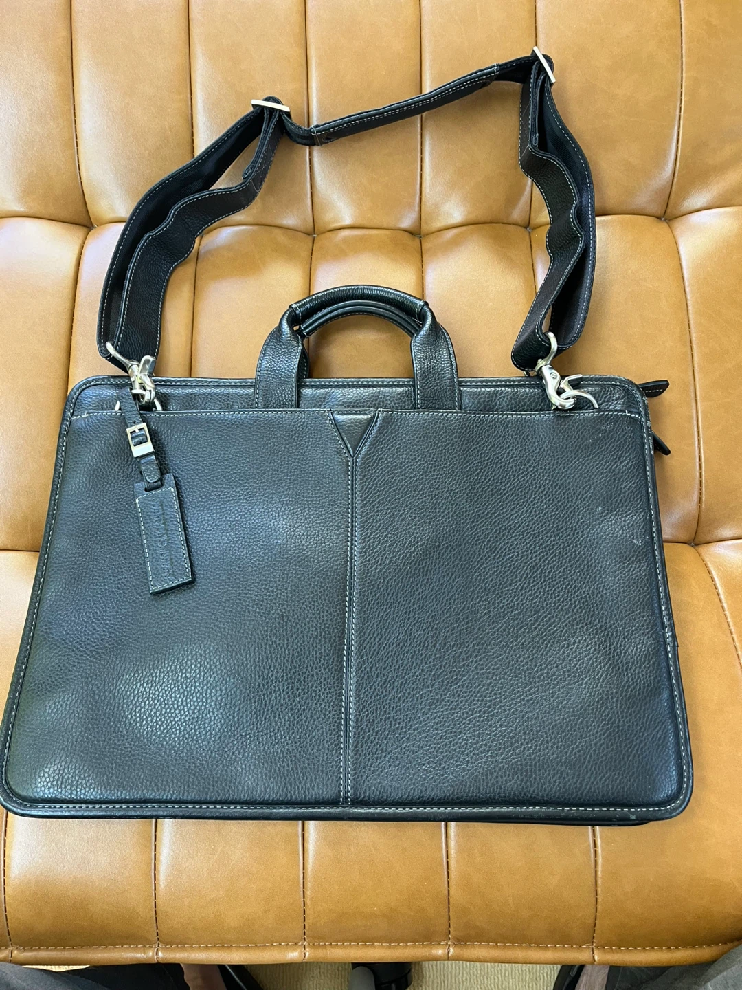 Johnston & Murphy Leather Laptop Briefcase / Messenger Bag