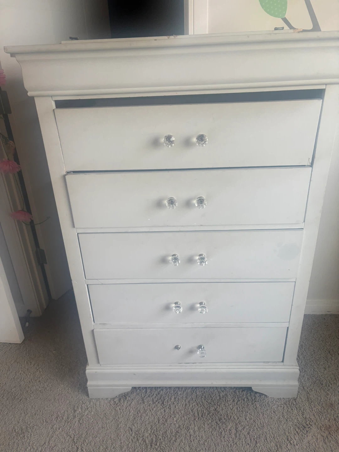 White 5-Drawer Dresser