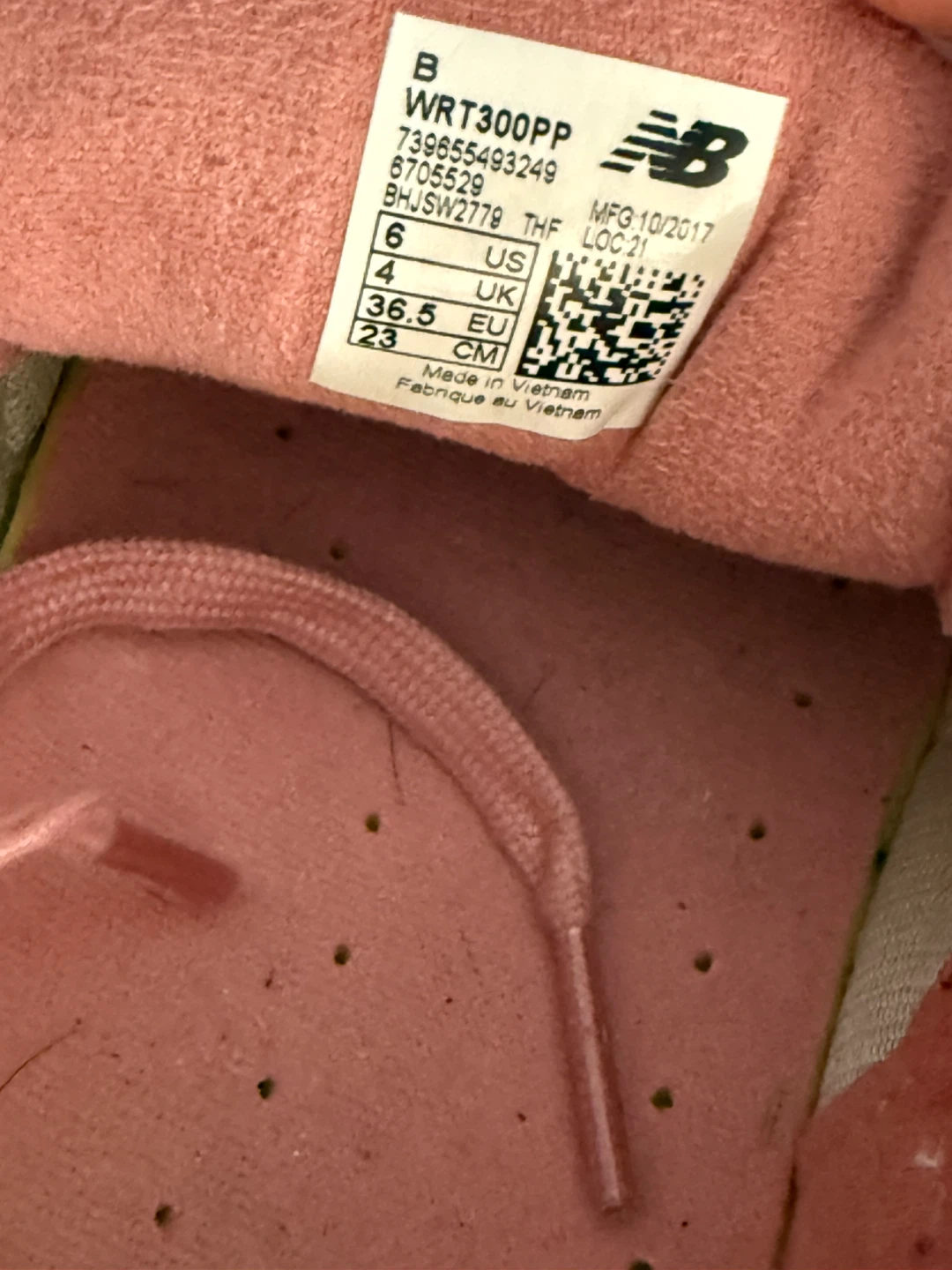 New Balance Pink Suede Sneakers - photo 4