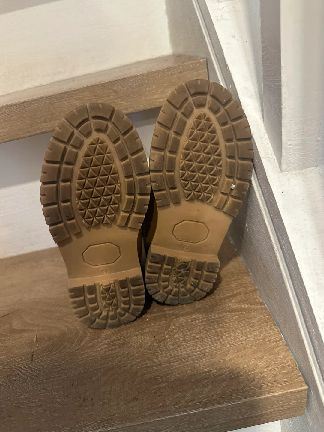 Kids  Boots Size 9 - photo 4