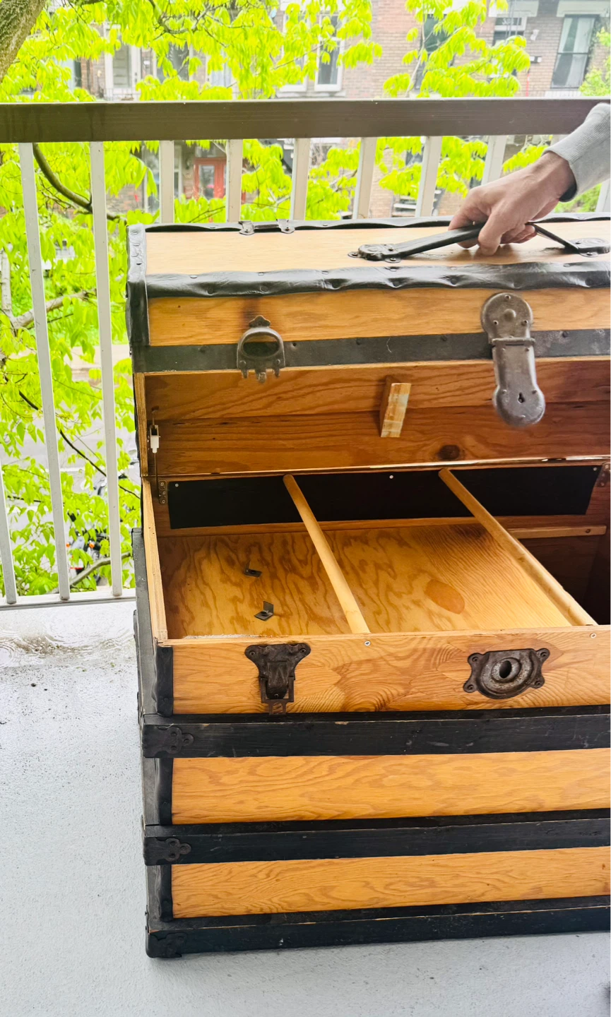 Coffre antique en bois et métal - photo 5