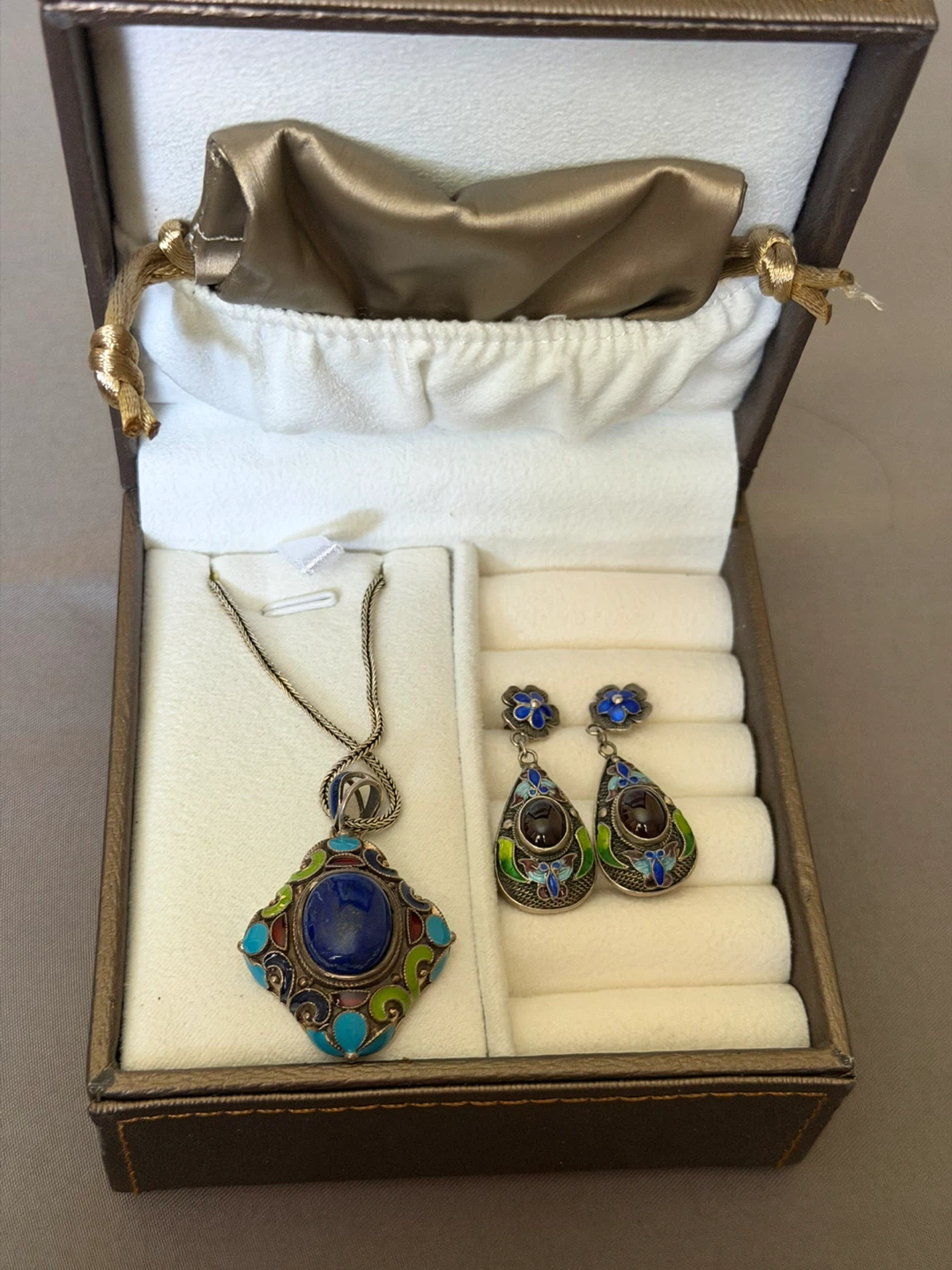 Necklace and Earrings Set