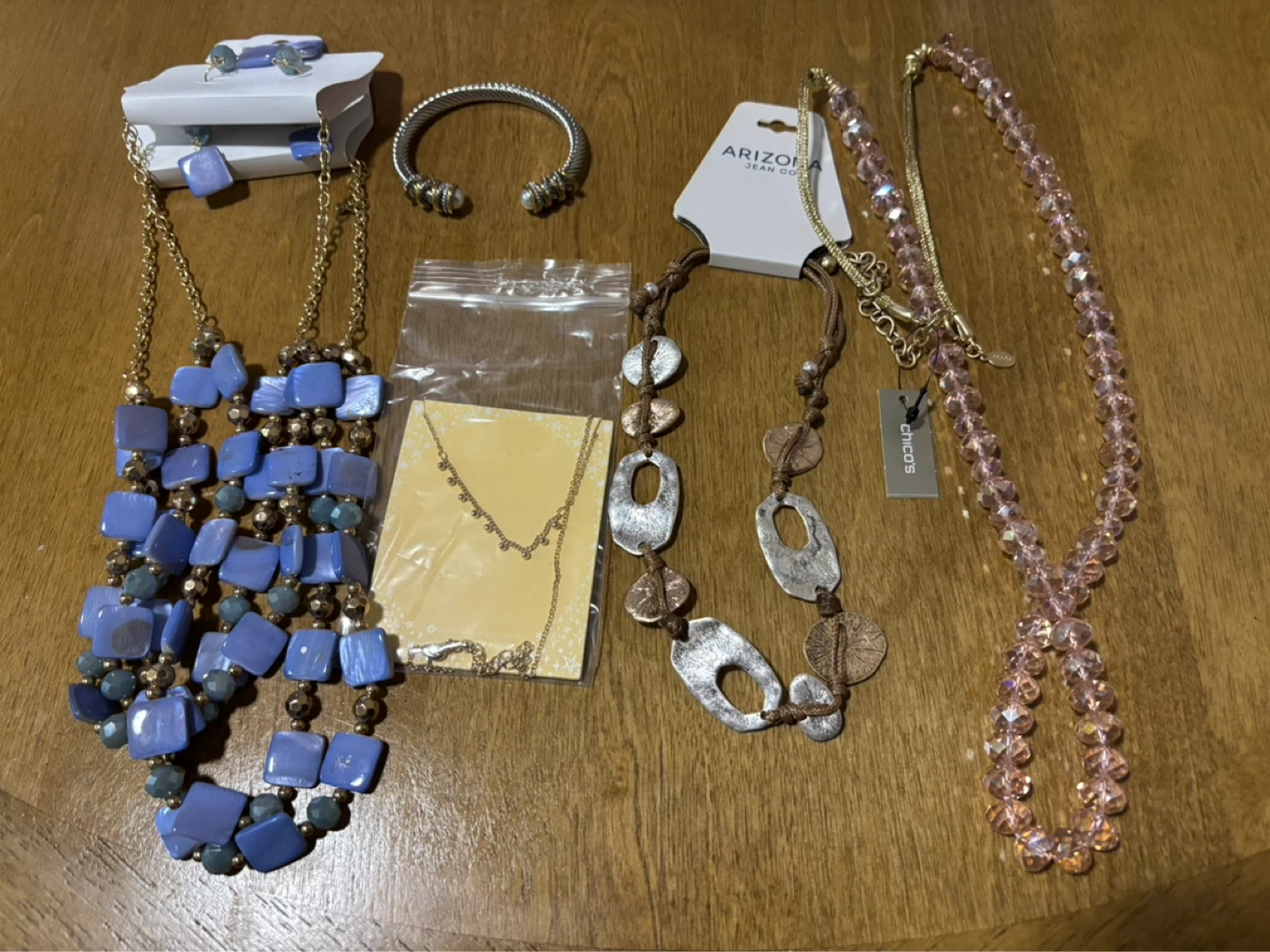 BRAND NEW Assorted Women's Jewelry Bundle 16 pcs