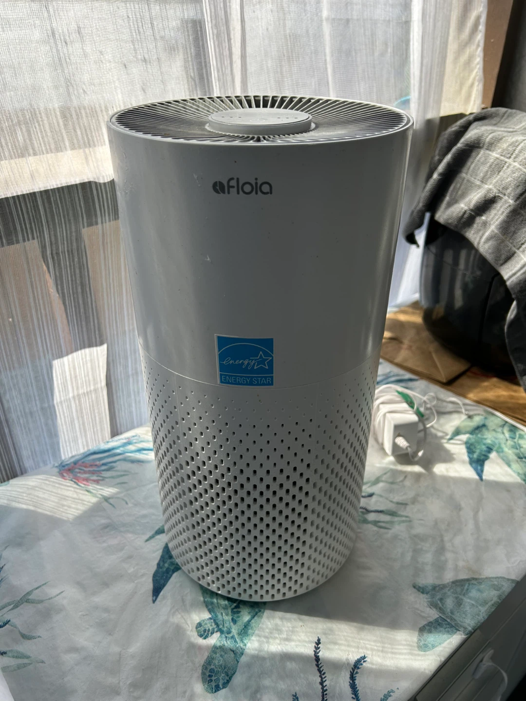 Afloia Air Purifier with 2 Replacement Filters - photo 3