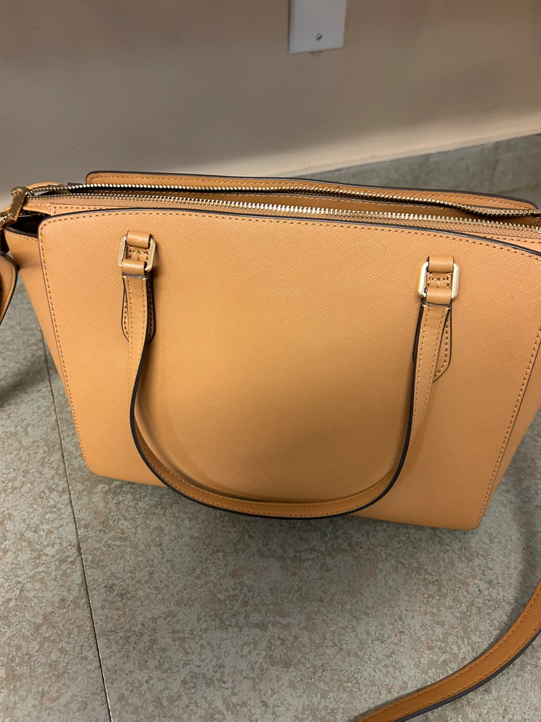 Tory Burch Leather Tote Bag - photo 3