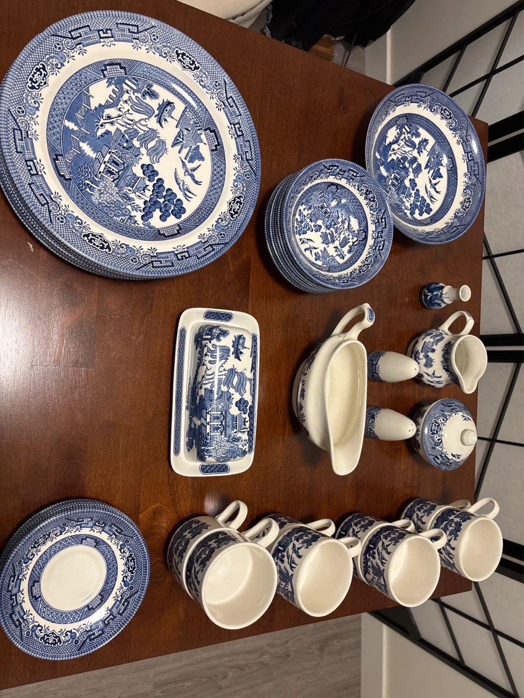 Churchill Willow Blue China Dinnerware Set - photo 2