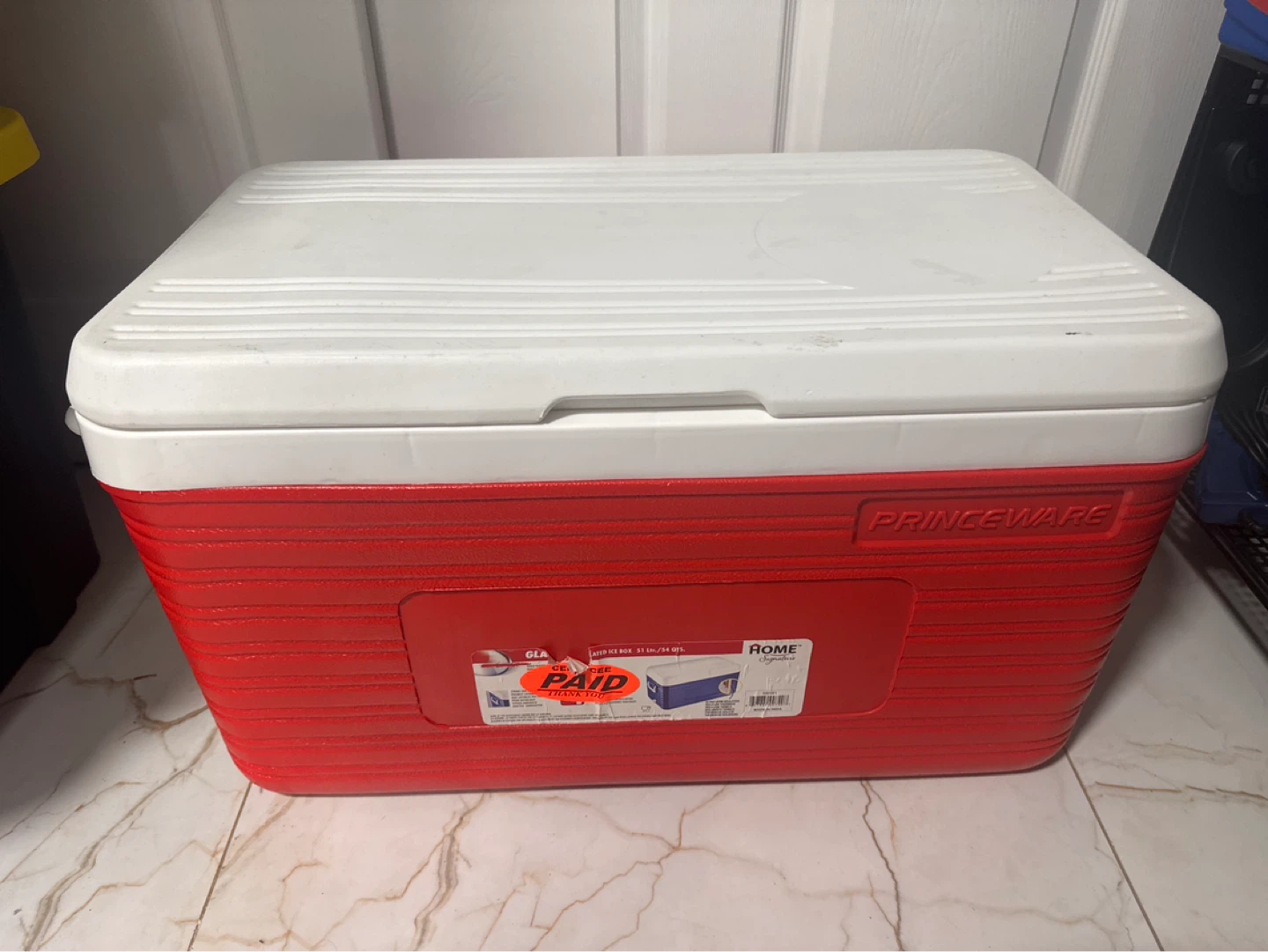 Igloo 51 Qt. Insulated Ice Chest Cooler - Red/White