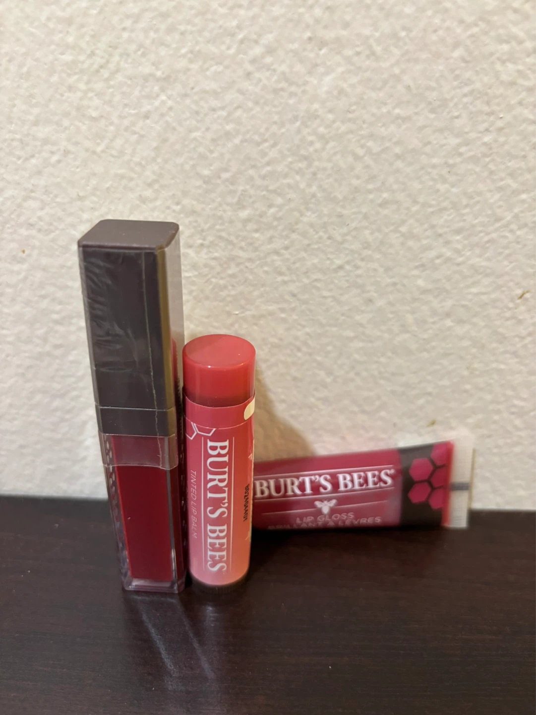 NEW Burt's Bees Tinted Lip Balm and Lip Gloss Bundle 3pcs
