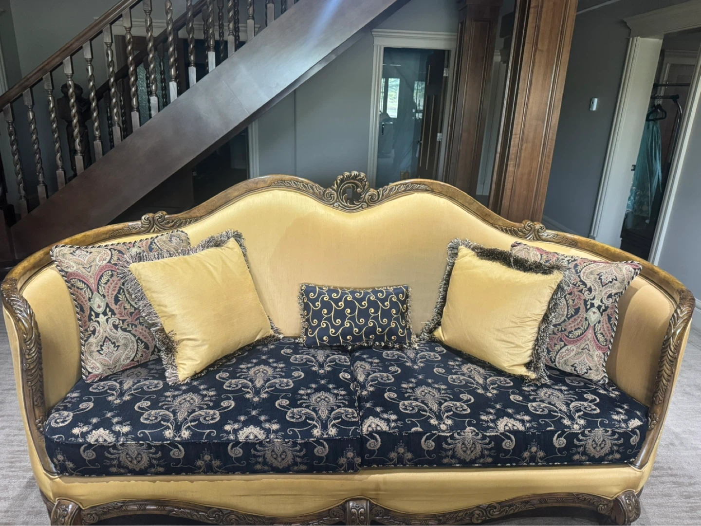 Ornate Yellow Velvet Armchair - photo 3