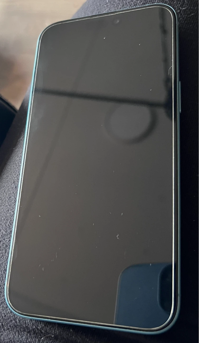 Locked iphone 16- parts only